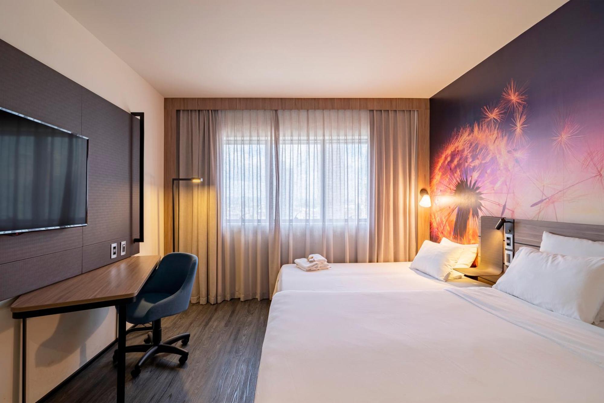 Novotel โซโรกาบา ภายนอก รูปภาพ