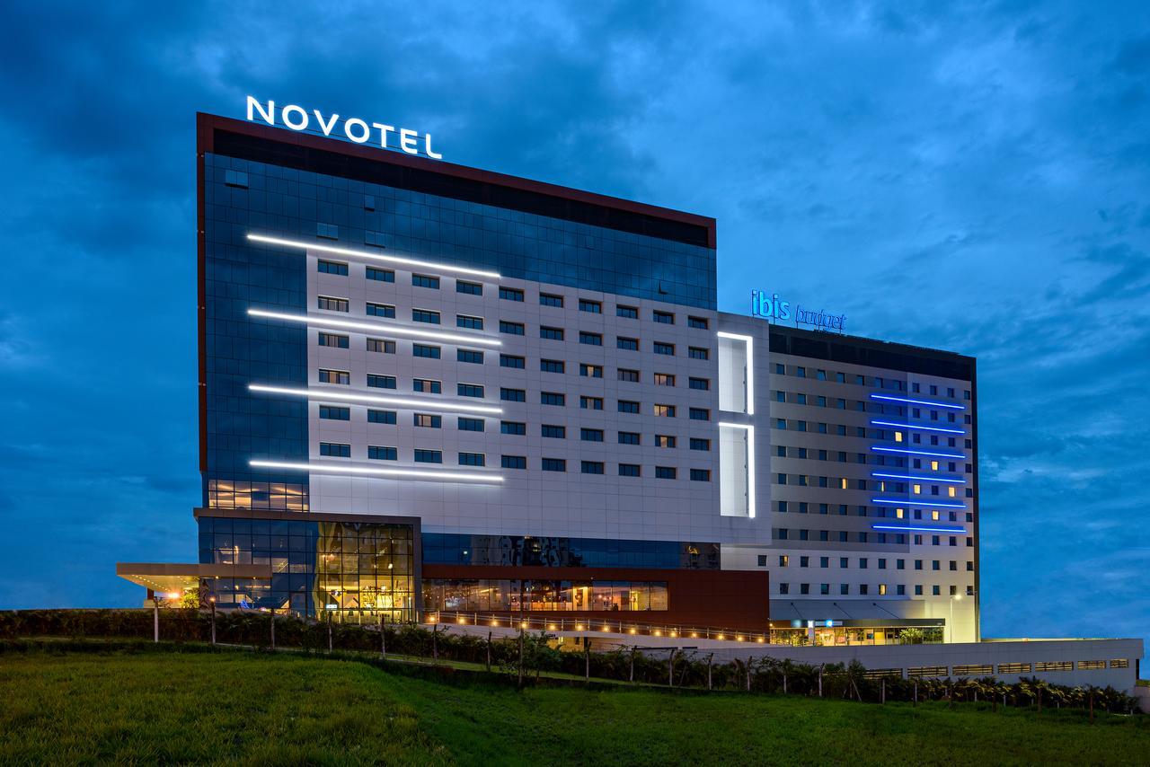 Novotel โซโรกาบา ภายนอก รูปภาพ